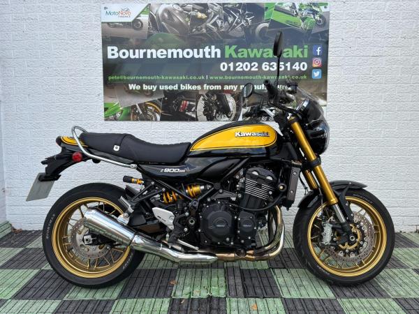2023 Kawasaki Z900 RS SE