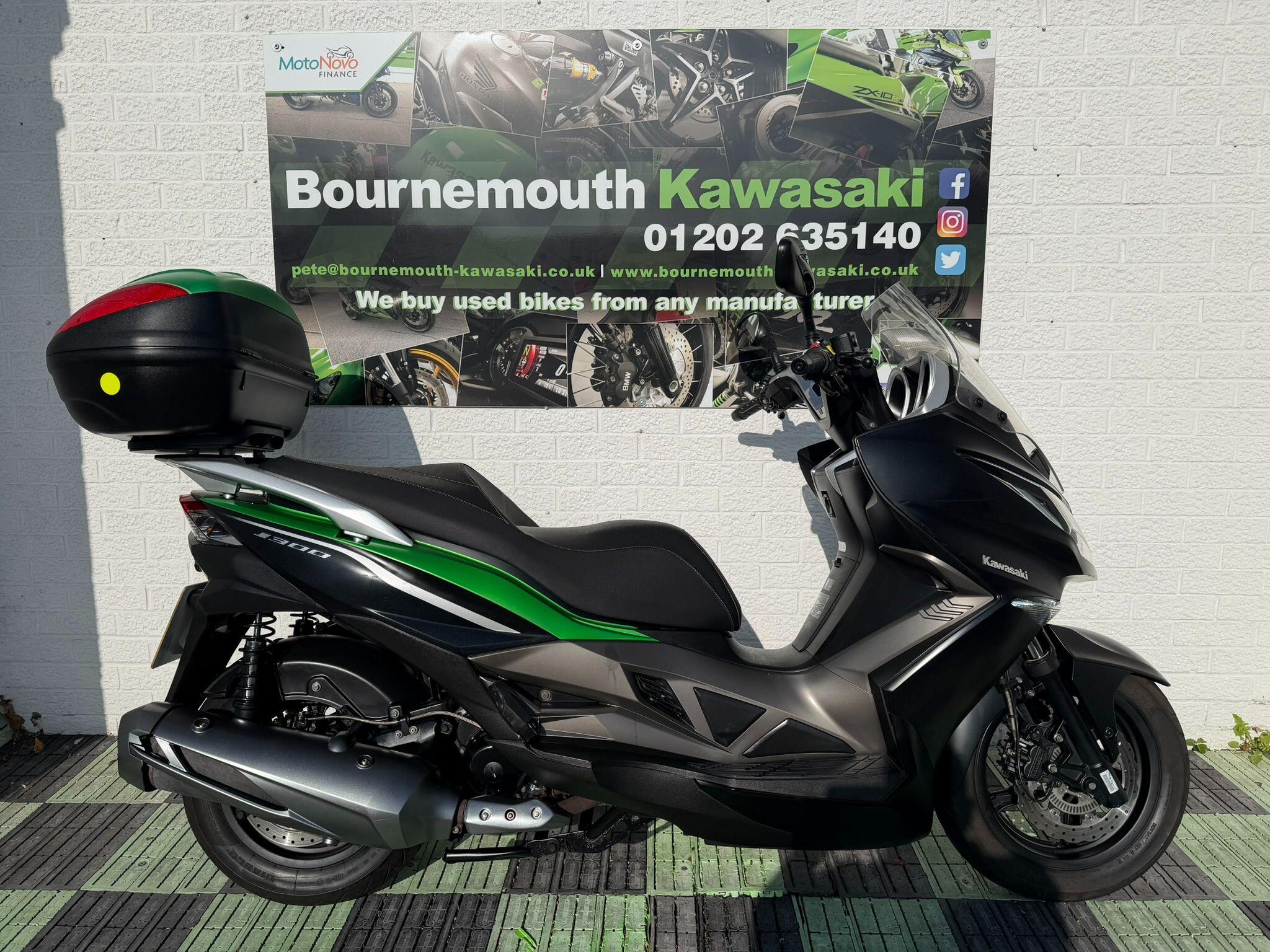 2015 Kawasaki J300