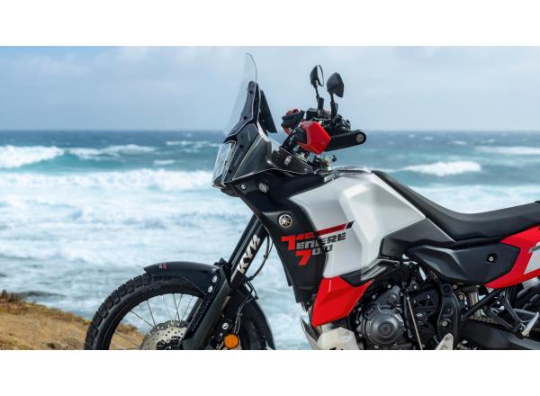 Enhanced long-distance rider comfort and protectio