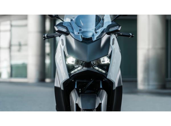 Radical X-shaped headlight