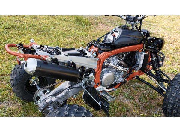 Hybrid chassis engineering