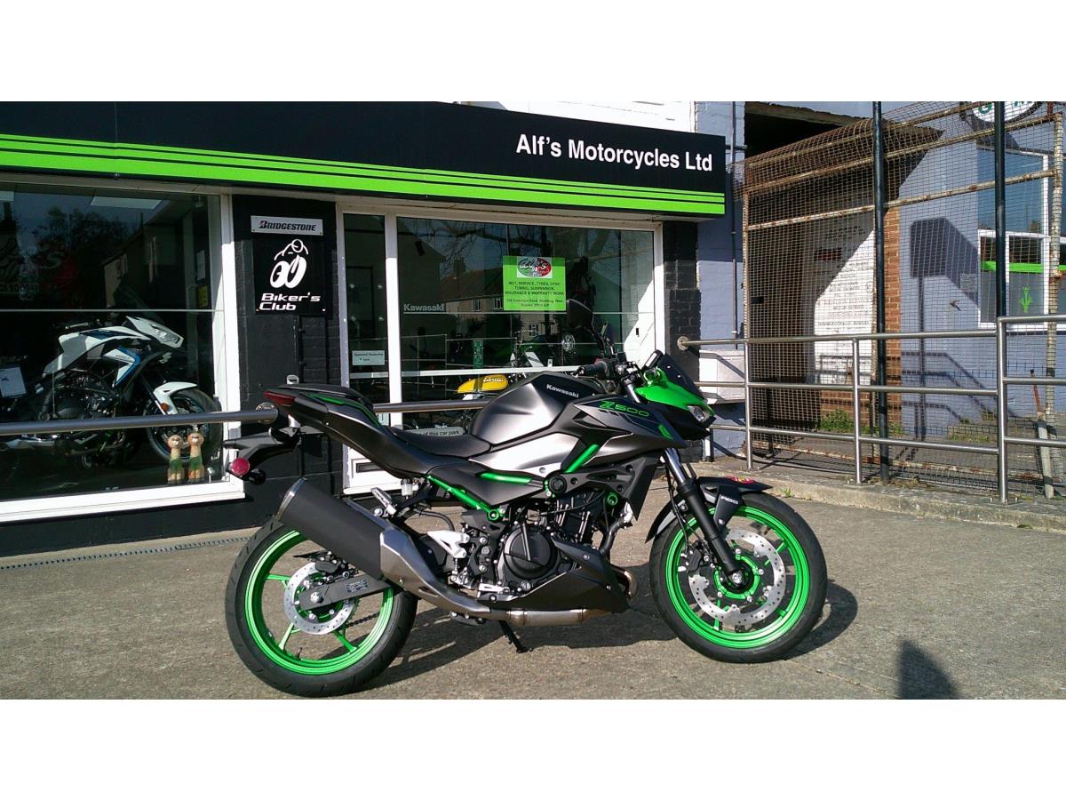 Main image of New Kawasaki Z500