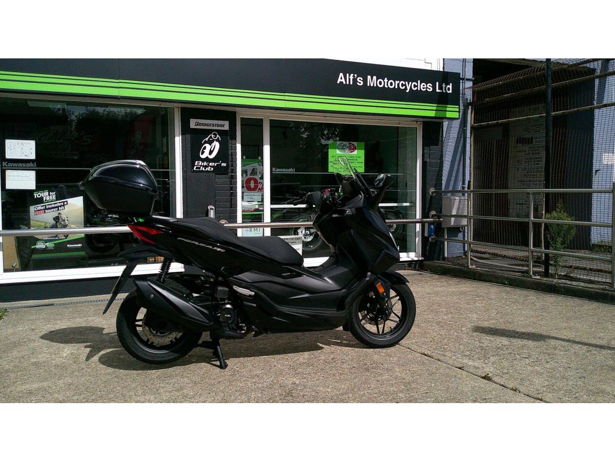 Main image of 2024 Honda Forza 350