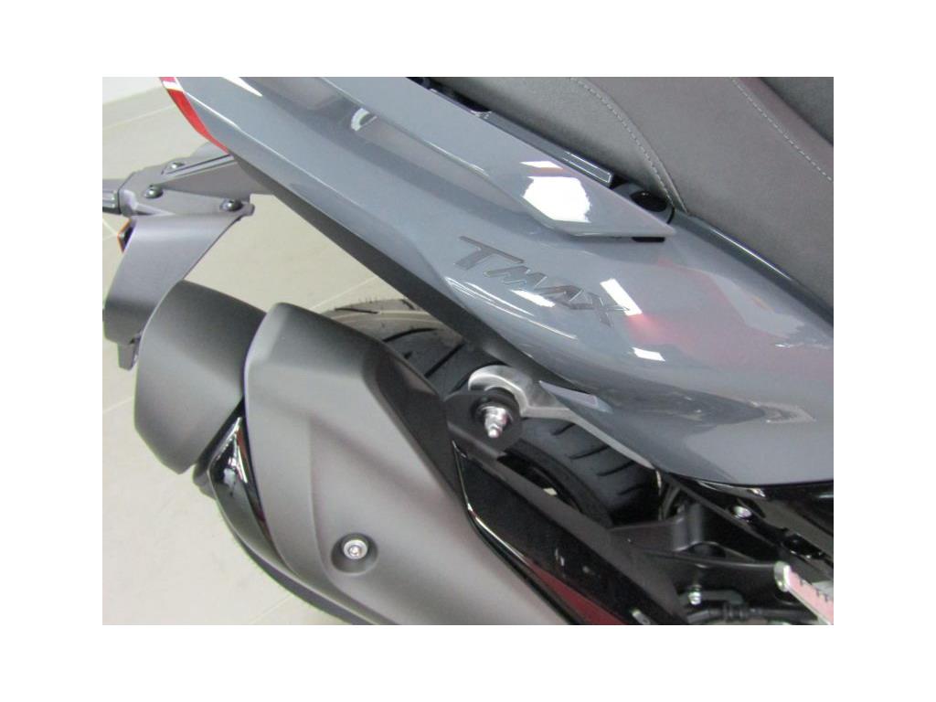 New Yamaha TMAX 560 TECH MAX XP560A POWER GREY - Padgett's Motorcycles