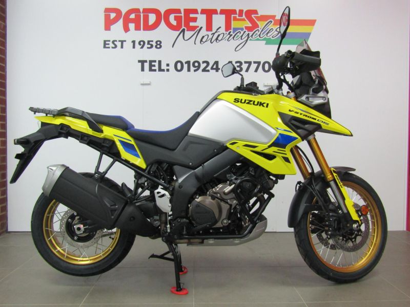 New Suzuki DL1050DE V-STROM  – DEMONSTRATOR YELLOW & SILVER