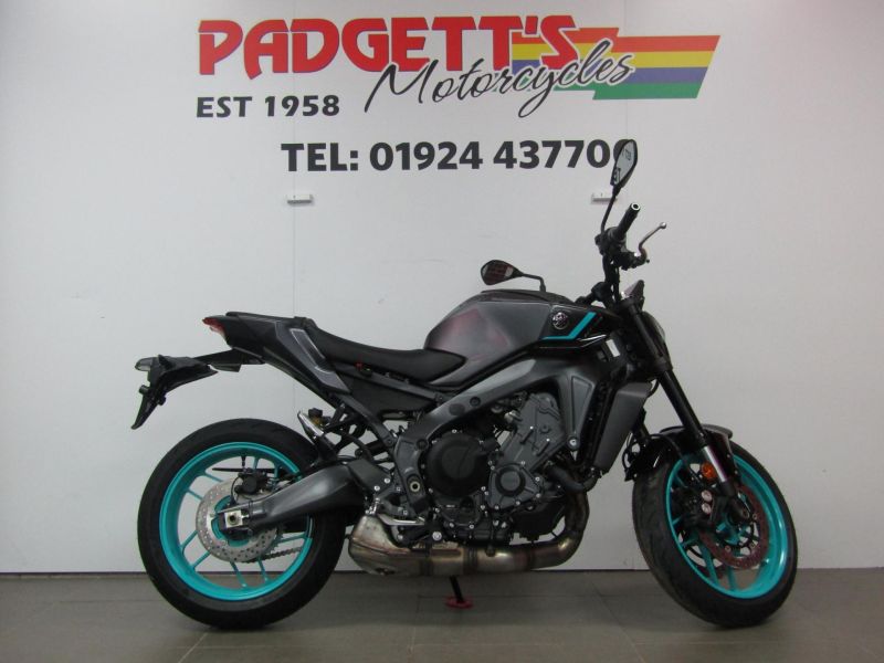 New Yamaha MT-09 ABS – DEMO MIDNIGHT CYAN