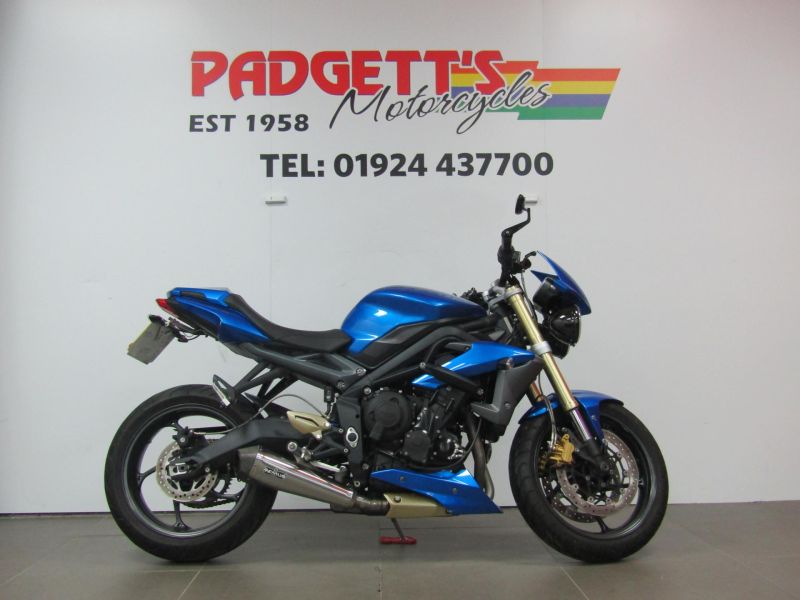 2013 Triumph Street Triple Blue