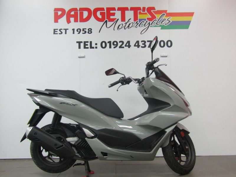 2024 Honda PCX125 Grey