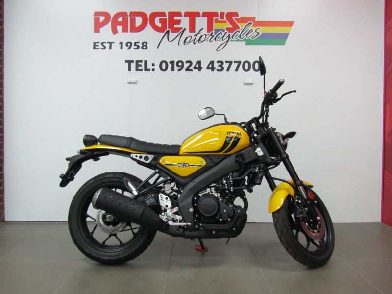 New Yamaha XSR125 YELLOW