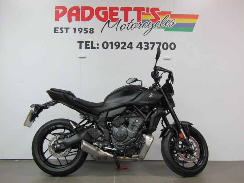 2025 Yamaha MT-07 – Y-AMT BLACK