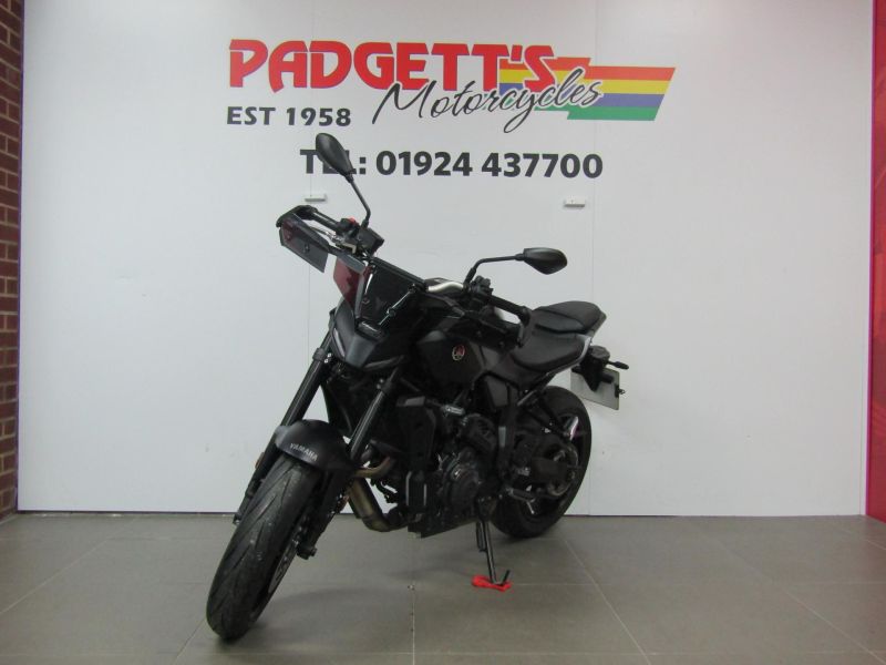 2025 Yamaha MT-07 - Y-AMT BLACK - Padgett's Motorcycles