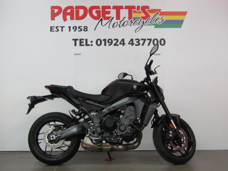 New Yamaha MT-09 BLACK