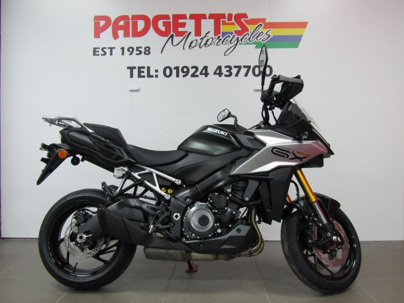 New Suzuki GSX-S1000GX GREEN
