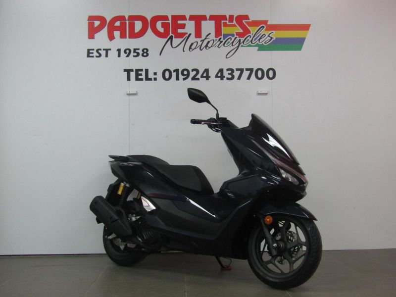 New Honda PCX125 BLUE