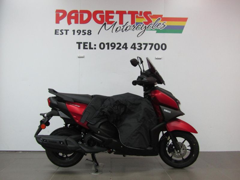 New Yamaha RAYZR RED