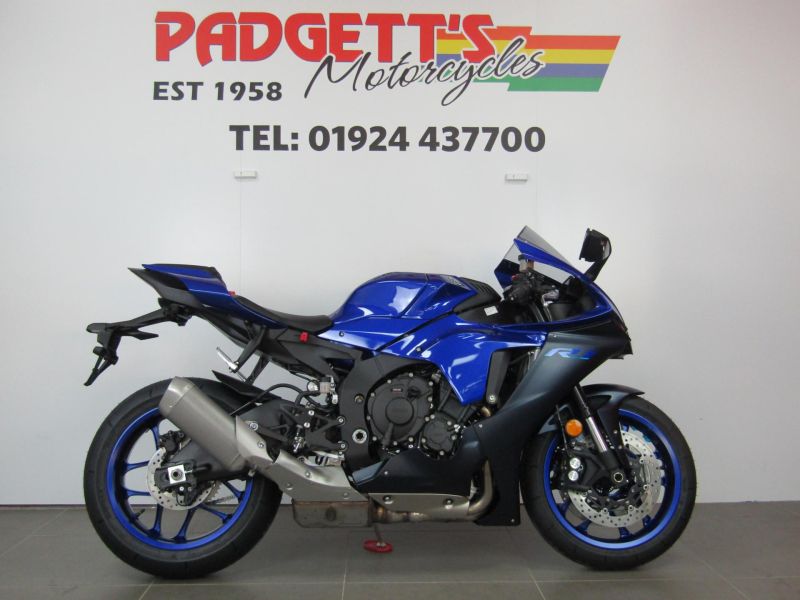 New Yamaha YZF-R1 BLUE