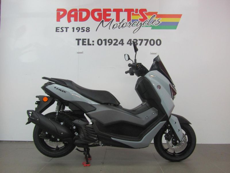 New Yamaha NMAX – TECH MAX MILKY WHITE