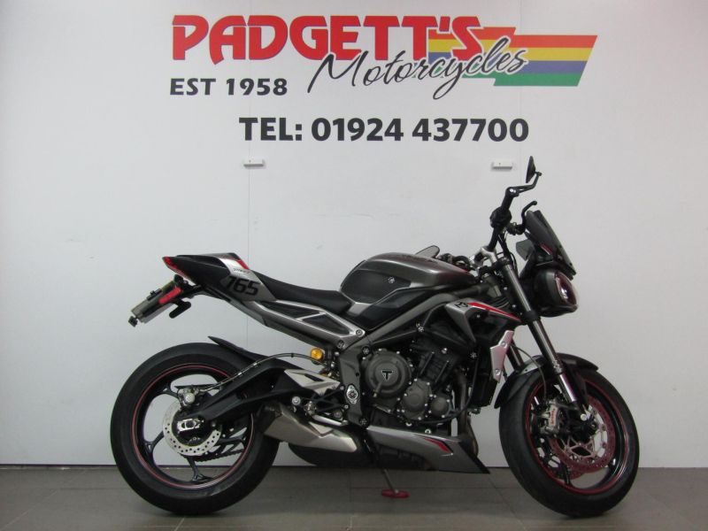 2021 Triumph Street Triple RS Silver