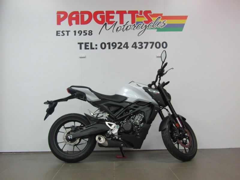 New Honda CB125R WHITE