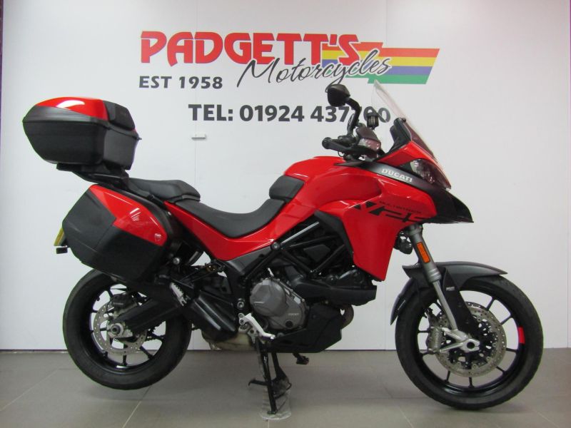 2023 Ducati Multistrada V2S Red
