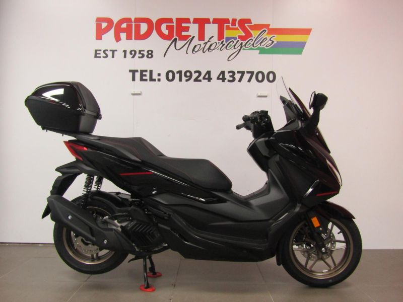 New Honda NSS125A FORZA – SPECIAL EDITION NIGHTSTAR BLACK