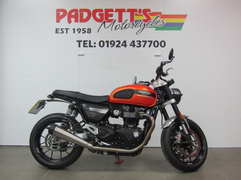 2023 Triumph Speed Twin Orange
