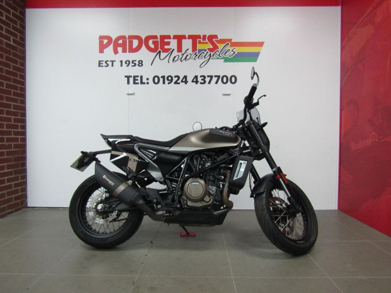 2020 Husqvarna Svartpilen 701 Style 2019 Bronze