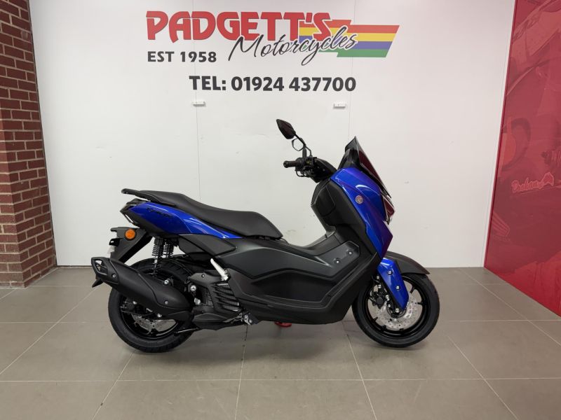 New Yamaha GDP125-A Nmax
NMAX RED