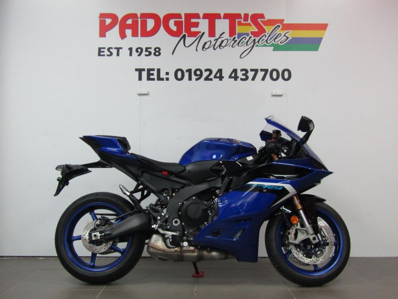 New Yamaha R9 BLUE New Yamaha R9 BLUE