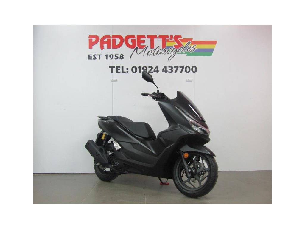 New Honda PCX125 BLACK - Padgett's Motorcycles