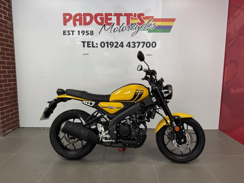 2023 Yamaha XSR125 Yellow