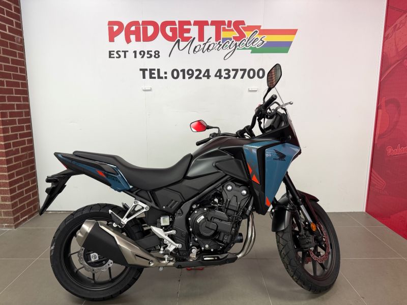 New Honda NX500 BLACK & TEAL