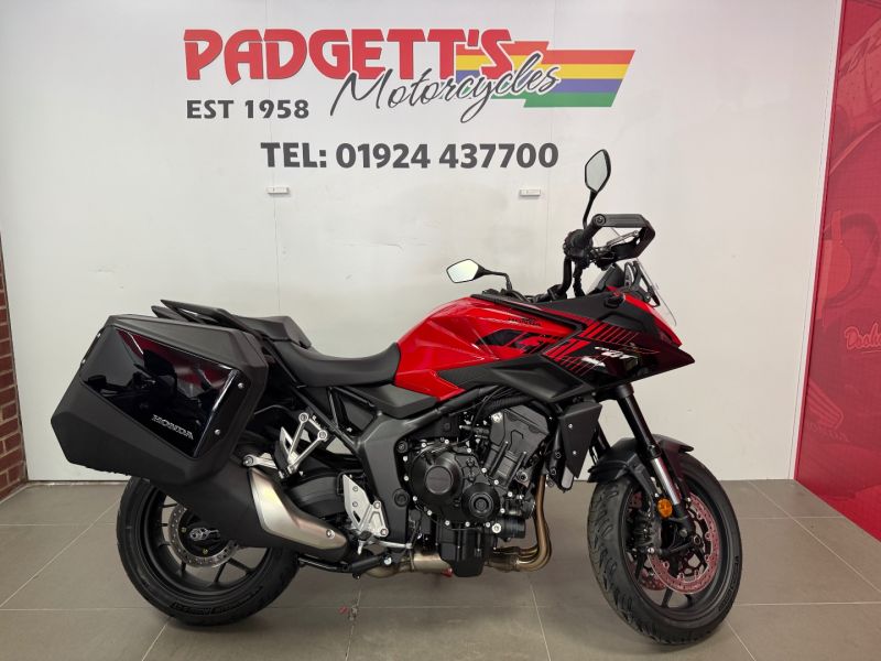 New Honda CB1000GT – DEMO BIKE RED