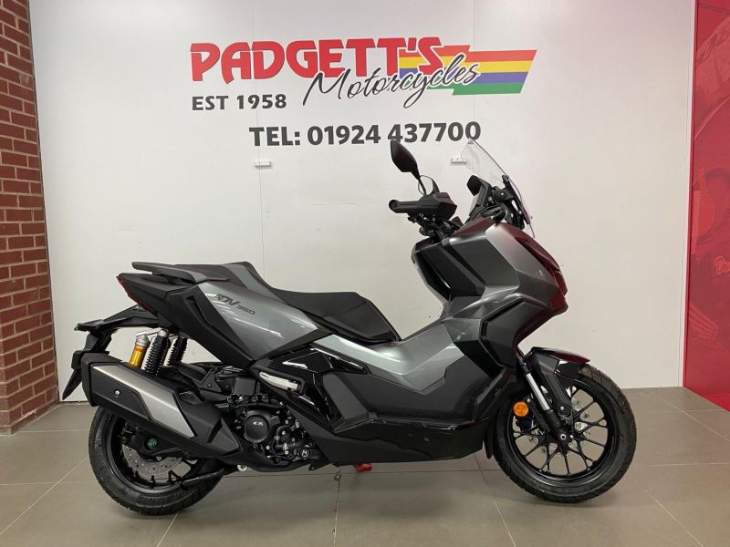 New Honda ADV350 IRIDIUM GREY ME New Honda ADV350 IRIDIUM GREY ME