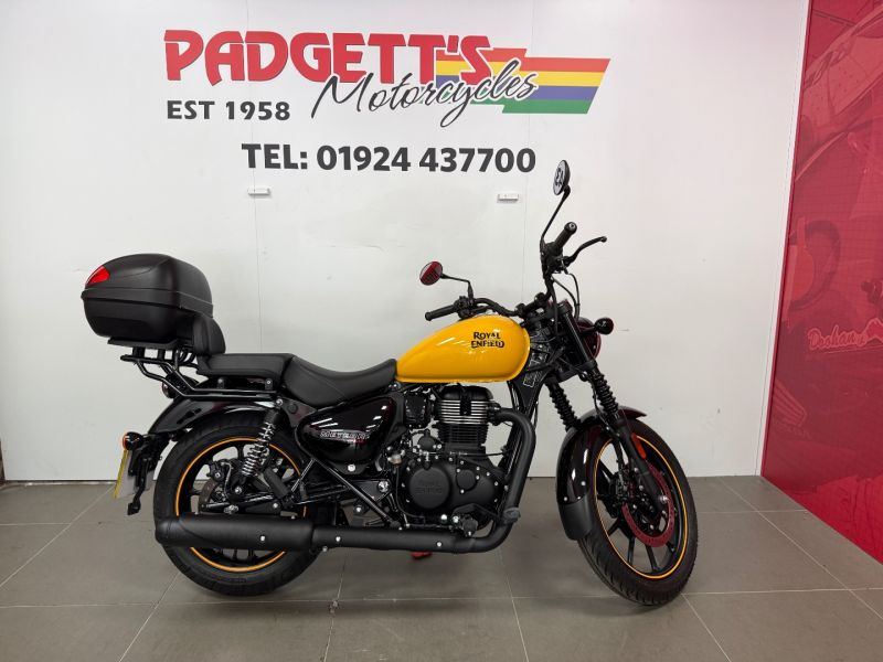 2024 Royal Enfield Meteor 350 Yellow