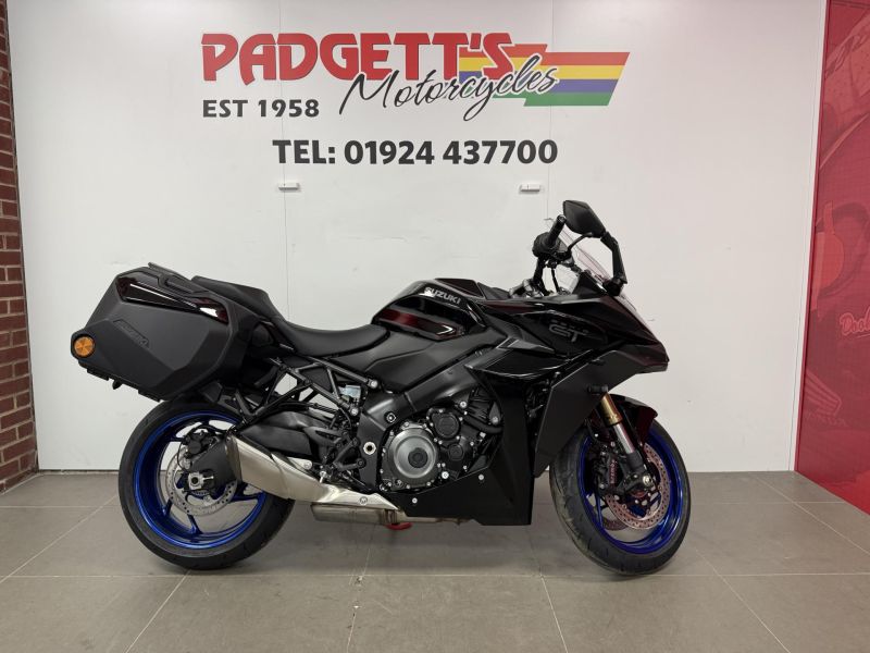 New Suzuki GSX-S1000GT+ BLACK & BLUE WH New Suzuki GSX-S1000GT+ BLACK & BLUE WH