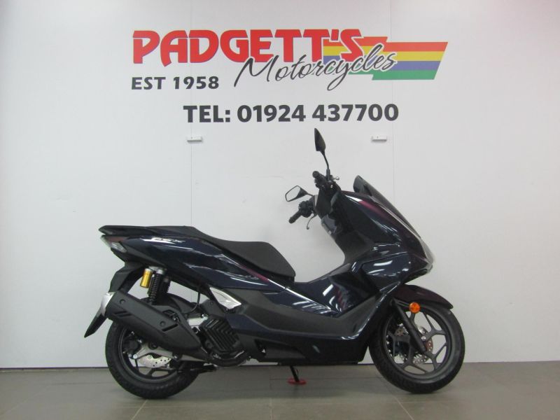 New Honda PCX125 BLUE New Honda PCX125 BLUE