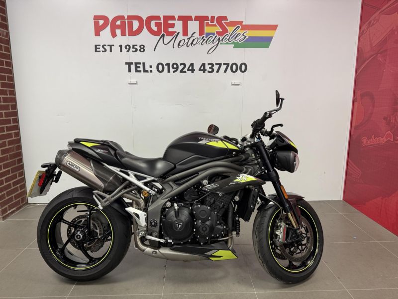 2021 Triumph Speed Triple 1050 RS Black 2021 Triumph Speed Triple 1050 RS Black