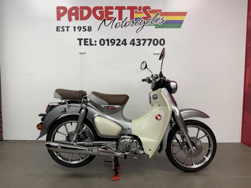 New Honda SUPER CUB C125 PREMIUM SILVER