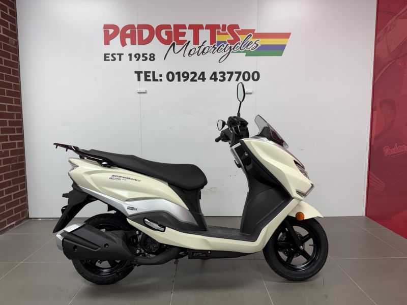 New Suzuki UB125 BURGMAN STREET EX WHITE